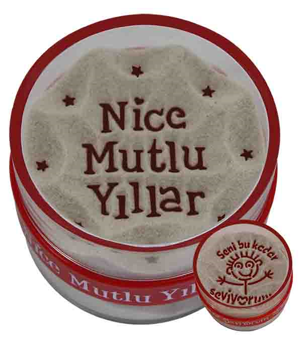 Kumdan Hediye : Nice Mutlu Yillar & Seni Bu Kadar Seviyorum