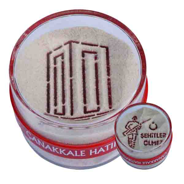 Sehitler Günü : Çanakkale Sehitlik Abidesi & Sehitler Ölmez (Figürlü)